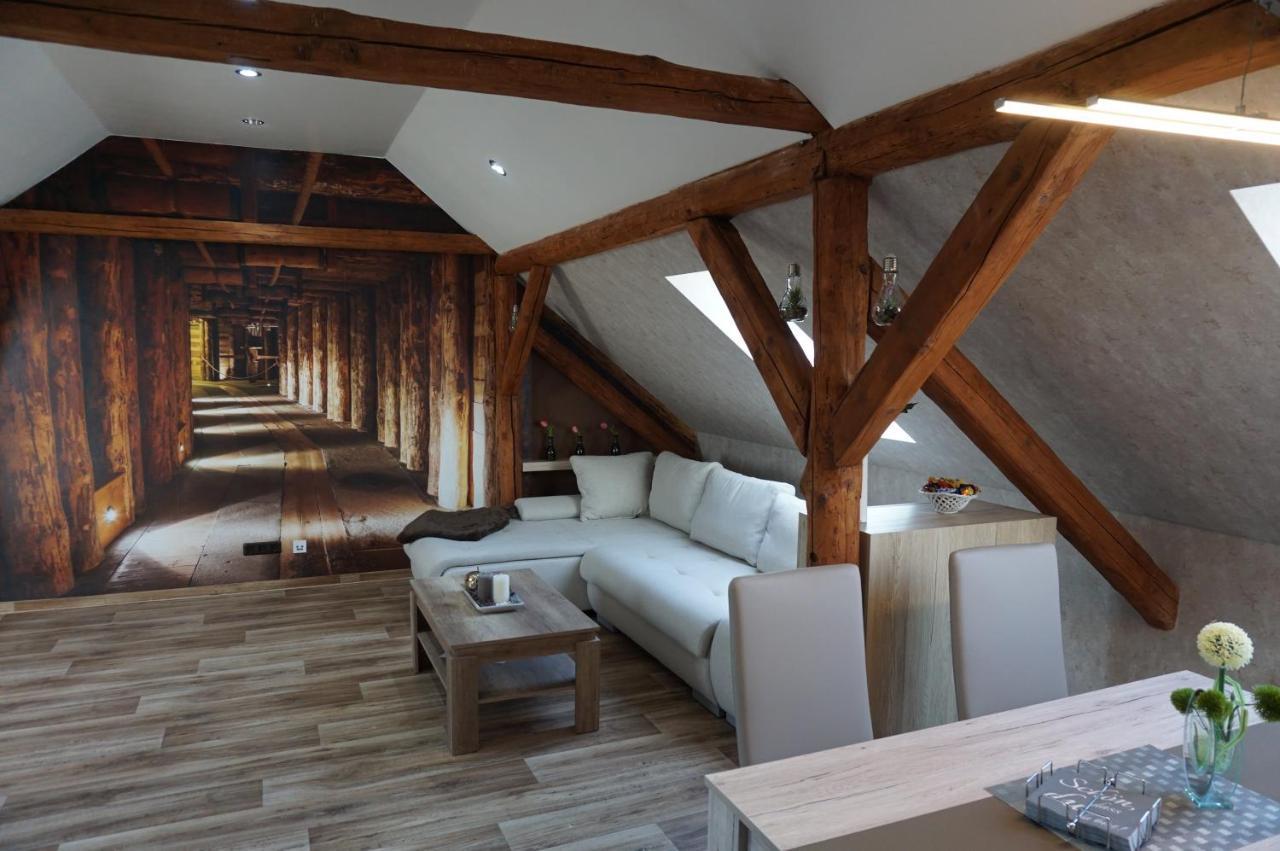 Außergewöhnliche Dachgeschosswohnung Königslutter am Elm Exterior foto