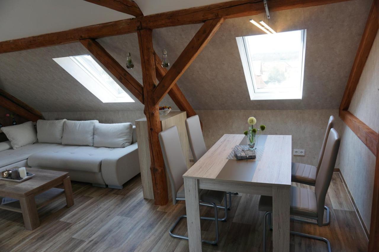 Außergewöhnliche Dachgeschosswohnung Königslutter am Elm Exterior foto