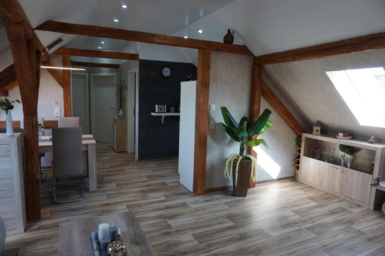 Außergewöhnliche Dachgeschosswohnung Königslutter am Elm Exterior foto